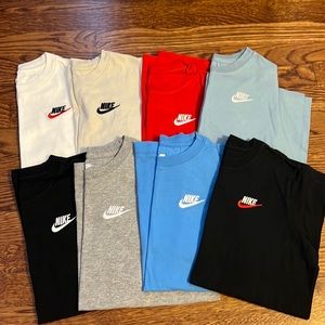 Boys NIKE t-shirts bundle (size L)